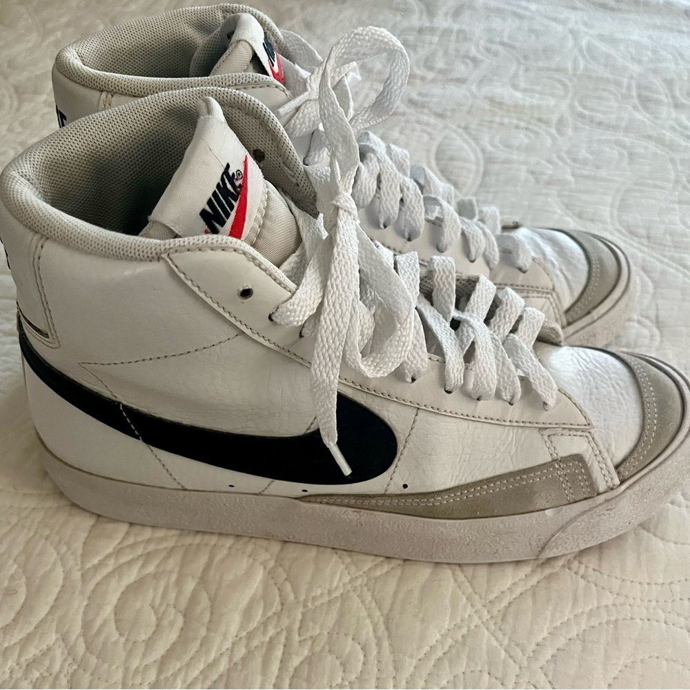 Nike Blazers Sneakers Youth 6.5